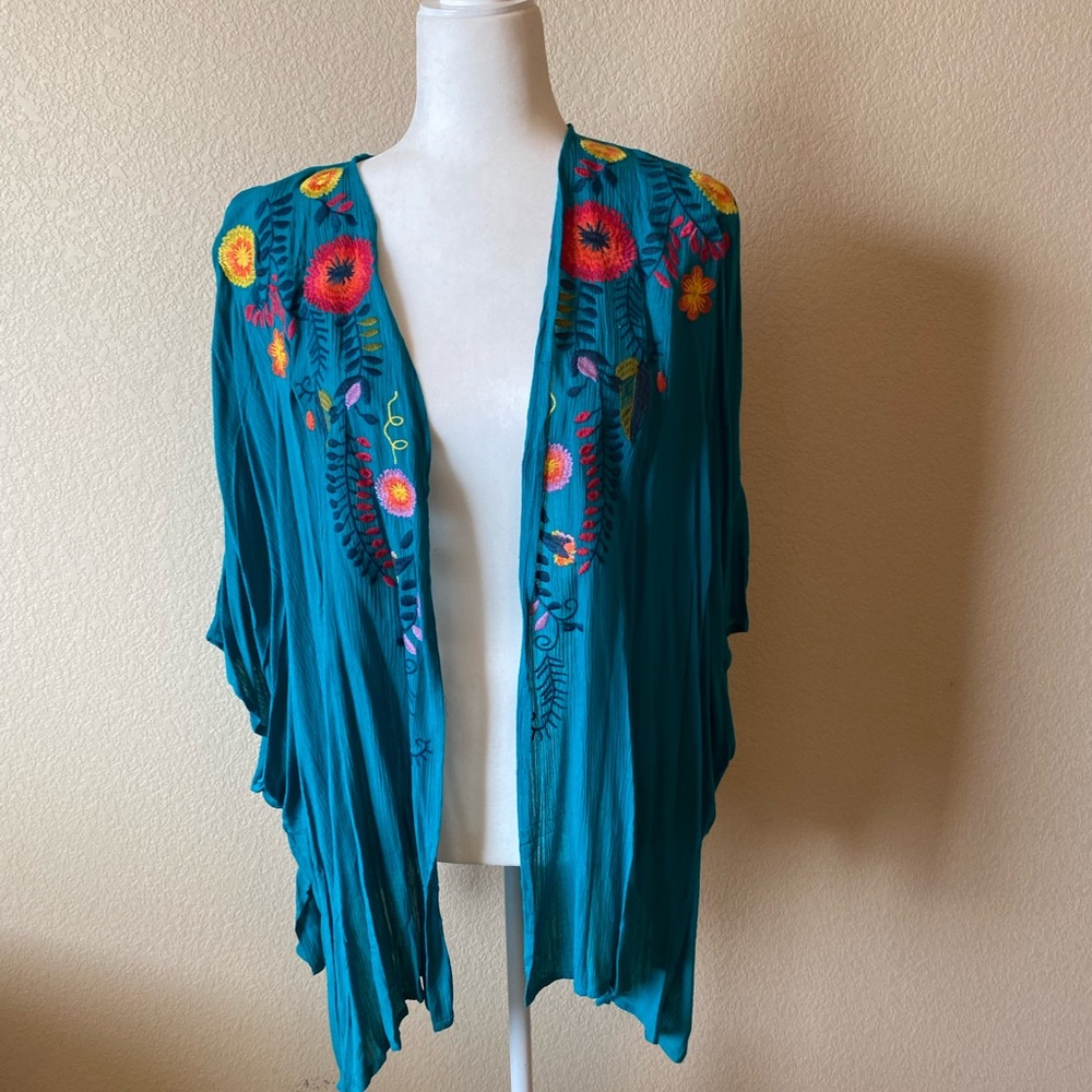 Teal Floral Embroidered Kimono